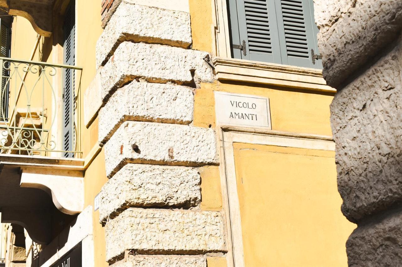 Vicolo Amanti Verona — Foto 2